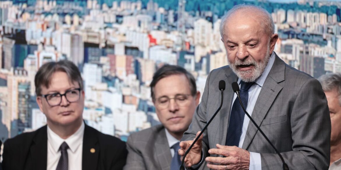 lula-critica-decisao-do-congresso-de-nao-taxar-mais-ricos,-bets-e-fint