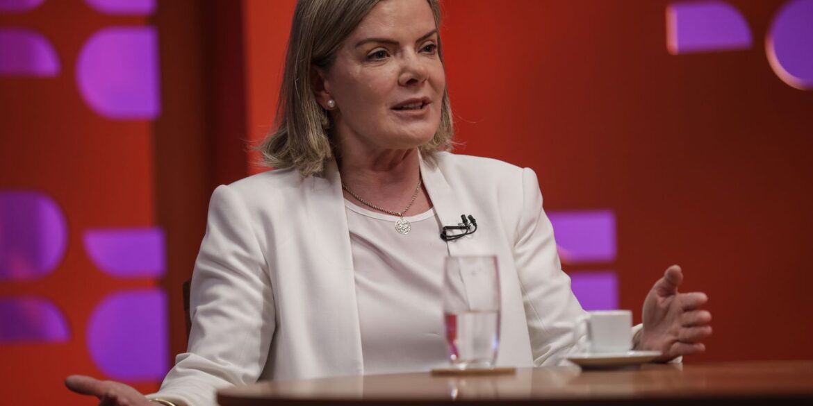 governo-e-contra-equiparar-faccoes-ao-terrorismo,-diz-gleisi-hoffmann 