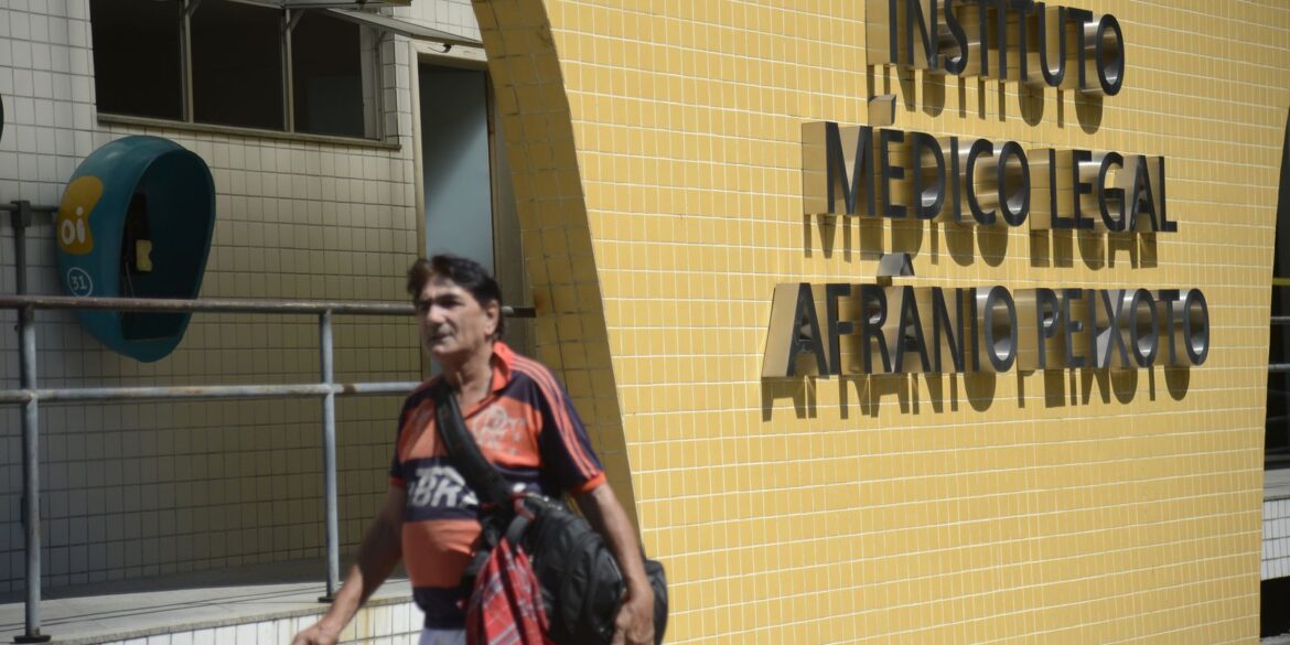 corpo-de-adolescente-que-desapareceu-no-mar-e-liberado-pelo-iml-do-rio