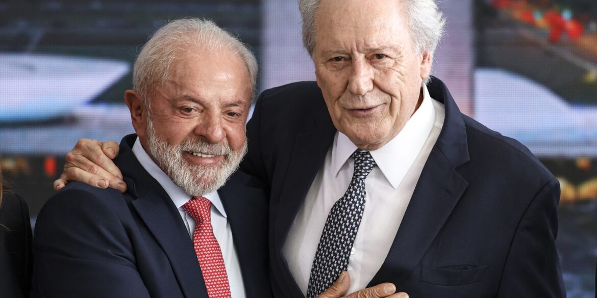 lewandowski-entrega-carta-de-demissao-do-ministerio-da-justica-a-lula