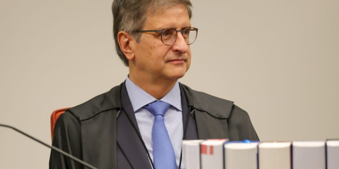 pgr-pede-suspensao-da-lei-de-santa-catarina-que-proibiu-cotas-raciais