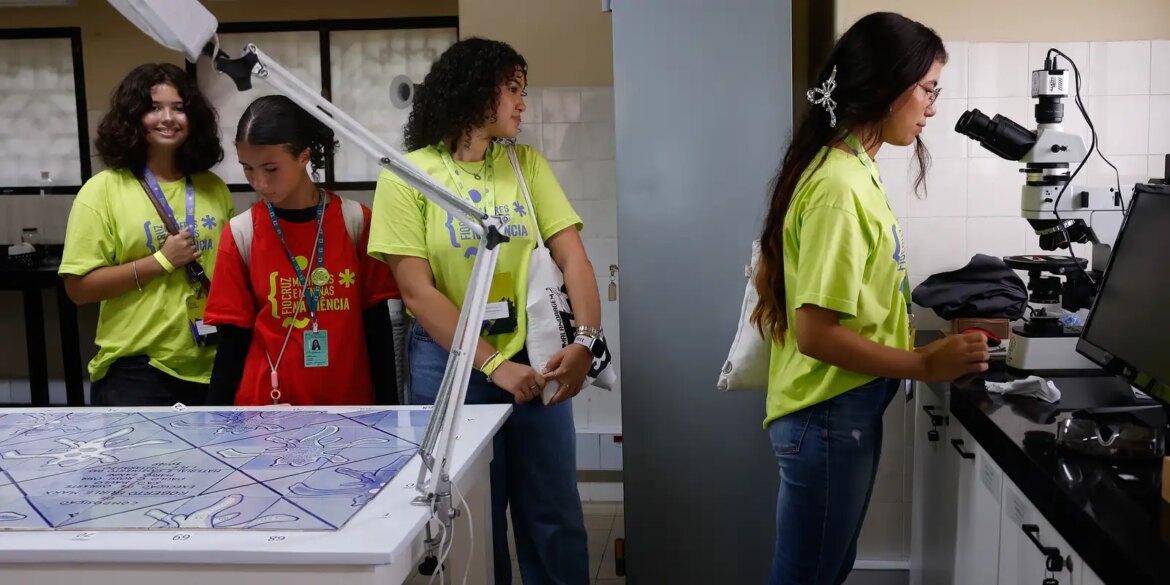 imersao-na-fiocruz-inspira-meninas-a-seguir-carreira-cientifica