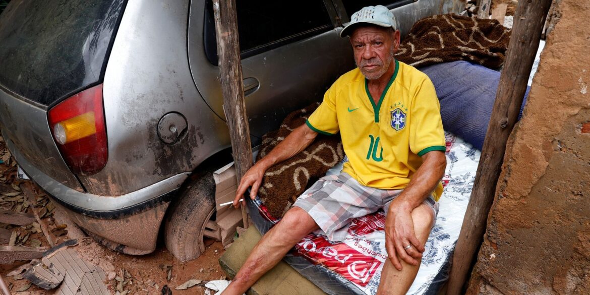 morador-de-juiz-de-fora-vive-entre-escombros-de-casa-atingida-por-lama