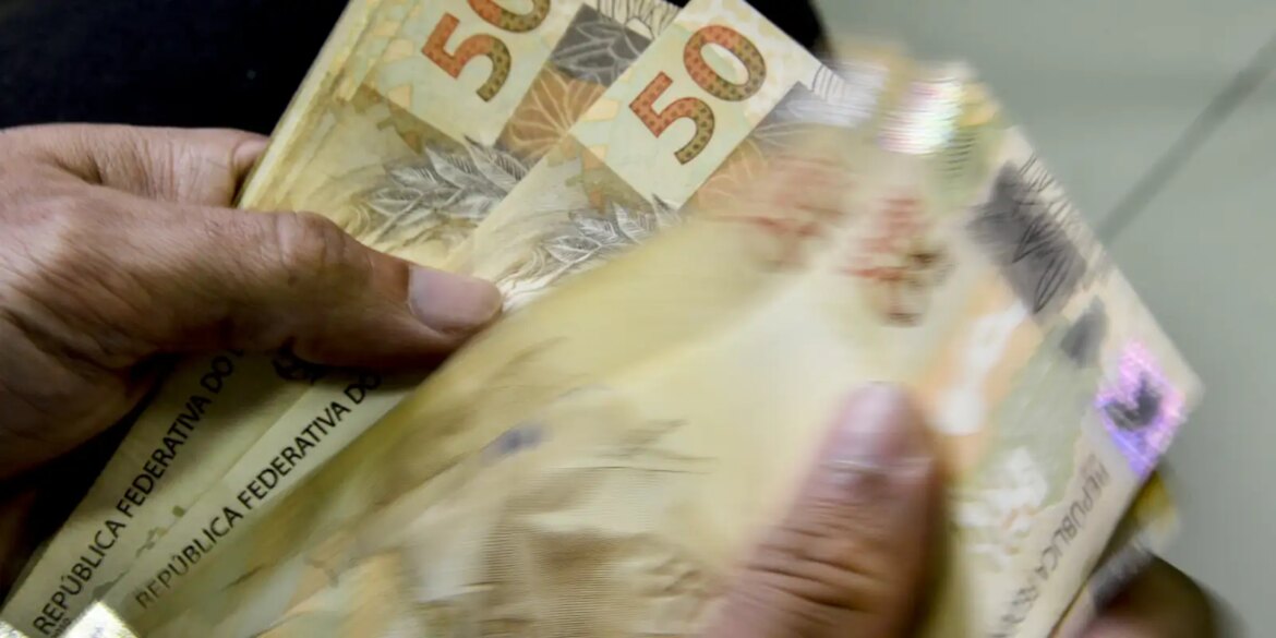 cmn-amplia-credito-a-estados-sem-garantia-da-uniao