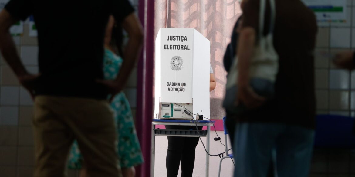 tse-recebe-mais-de-mil-denuncias-nos-primeiros-dias-de-campanha