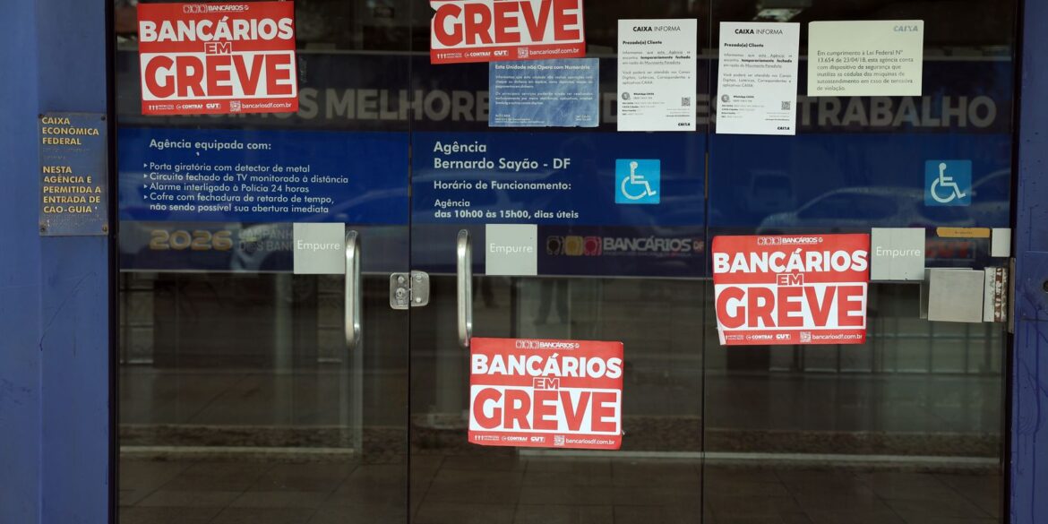 bancarios-rejeitam-proposta-da-caixa-e-mantem-greve-nacional